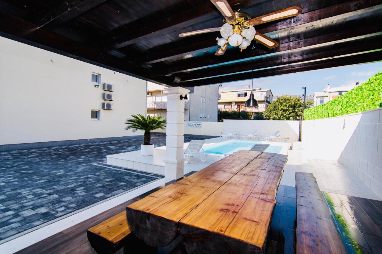 Villa Aurora Kaštela 外观 照片